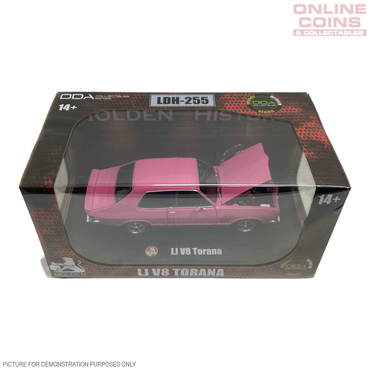 DDA Collectibles Series - 1:24 Strike Me Pink Holden Torana LJ V8 Prototype